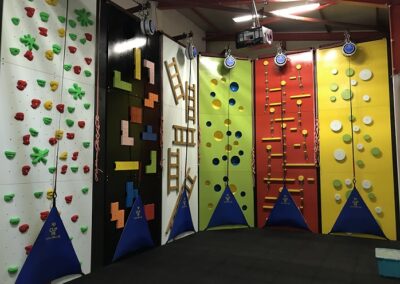 Parkdean Resorts – Climbing walls